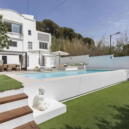 Casa Canyet Con Piscina A Un Paso De Barcelona Y La Playa Badalona Dış mekan fotoğraf